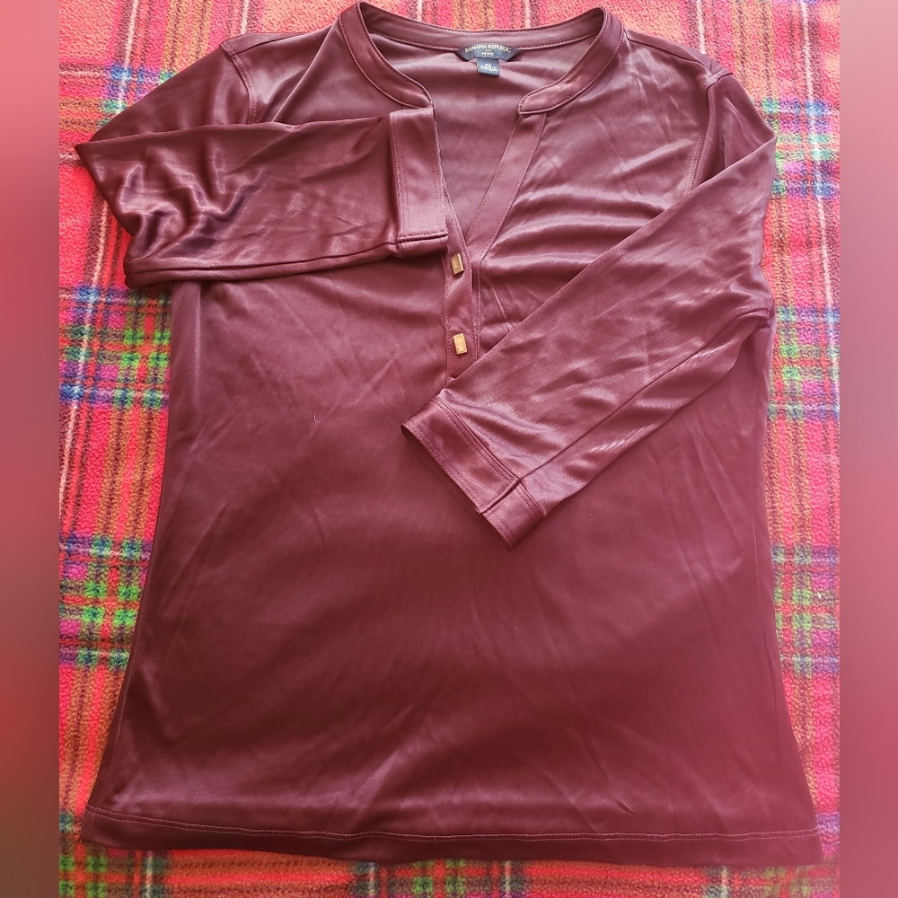 Banana Republic maroon blouse